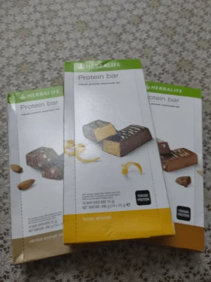 Herbalife Protein Bar photo review